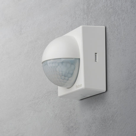 Bewegungsmelder AP 0-180°                         230V ws mt IP55 2300W