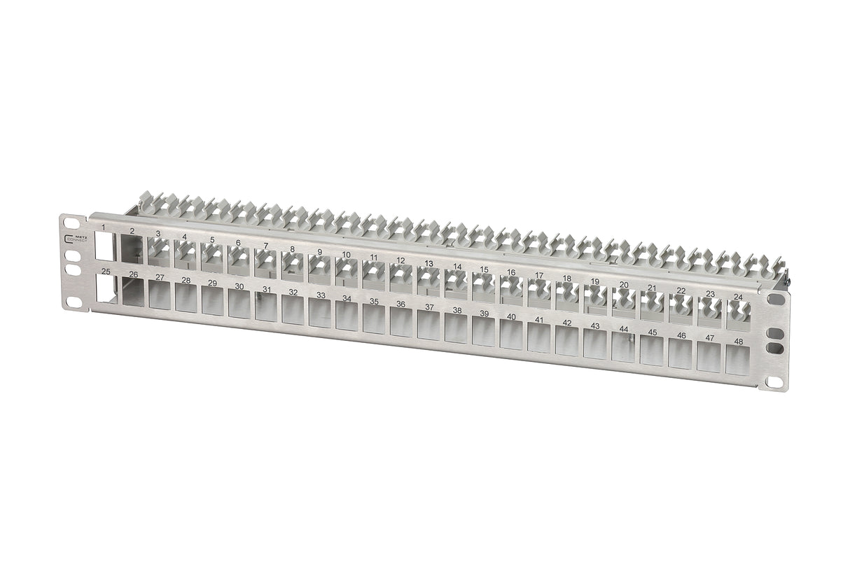 METZ CONNECT Modulträger 1,5HE 48Ports 130A24-00-E Schirm 65,8x482,6x92,5mm