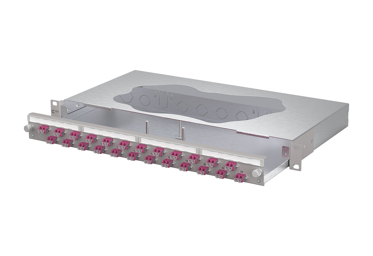METZ CONNECT LWL-Patchpanel 24f LC-D OM4 1504607524-E 482,6mm(19), 1HE max:24f