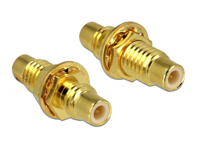 Delock Adapter SMC Buchse > SMC Buchse zum Einbau