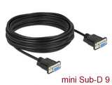 Delock RS-232 Kabel Seriell D-Sub 9 Buchse zu Buchse Nullmodem mit schmalem Steckergehäuse - CTS / RTS auto control - 10 m