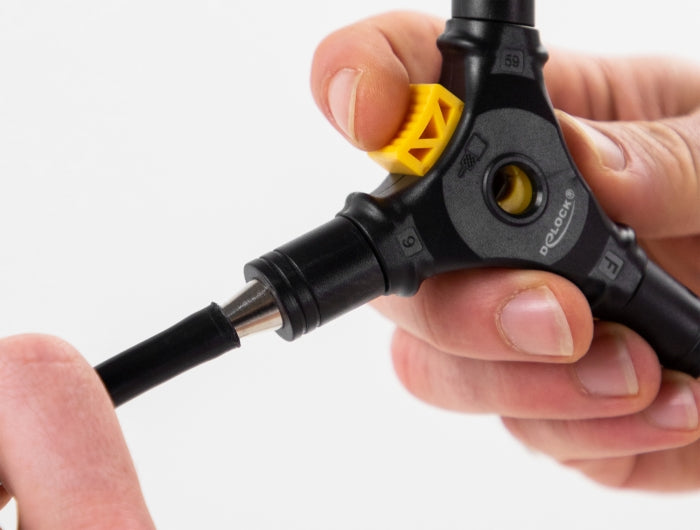 Delock 4 in 1 Installationswerkzeug für F-Anschlüsse