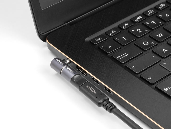 Delock Adapter für Notebook Ladekabel HP 4,5 x 3,0 mm Stecker zu magnetischem 8 Pin Konnektor