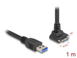 Delock USB 5 Gbps Kabel USB Typ-A Stecker gerade zu USB Micro-B Stecker mit Schraubenabstand 18 mm 90° nach oben gewinkelt 1 m schwarz