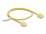 Delock RJ45 Netzwerkkabel Cat.6 UTP Ultra Slim 0,5 m gelb mit kurzen Steckern