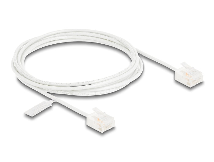 Delock RJ45 Netzwerkkabel Cat.6 UTP Ultra Slim 2 m weiß mit kurzen Steckern