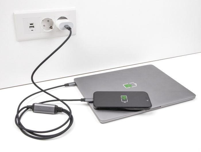 Delock USB-C™ Y-Kabel 1 x Stecker zu 2 x Stecker PD 3.0 100 W Intelligente Stromaufteilung 1,2 m