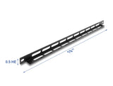 Delock 19″ 0,5 HE Panel L-Form 22 mm mit Kabelbinderbefestigung schwarz