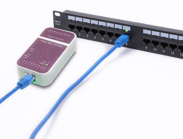 Delock 19″ 1 HE Patchpanel 24 Port Cat.6 mit LED und Entlastungsschiene ungeschirmt schwarz