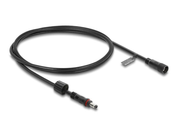 Delock DC Verlängerungskabel 5,5 x 2,5 mm Stecker zu Buchse mit Schraubverschluss M12 x 1,75 mm Gewinde wasserfest 18 AWG, 1 m schwarz