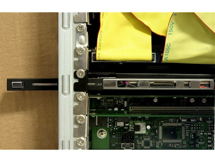 Delock Wechselrahmen Slotblech für 1 x 2.5″ SATA HDD