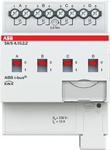 Schaltaktor KNX                                   REG 4TE 4f 10A 2500W