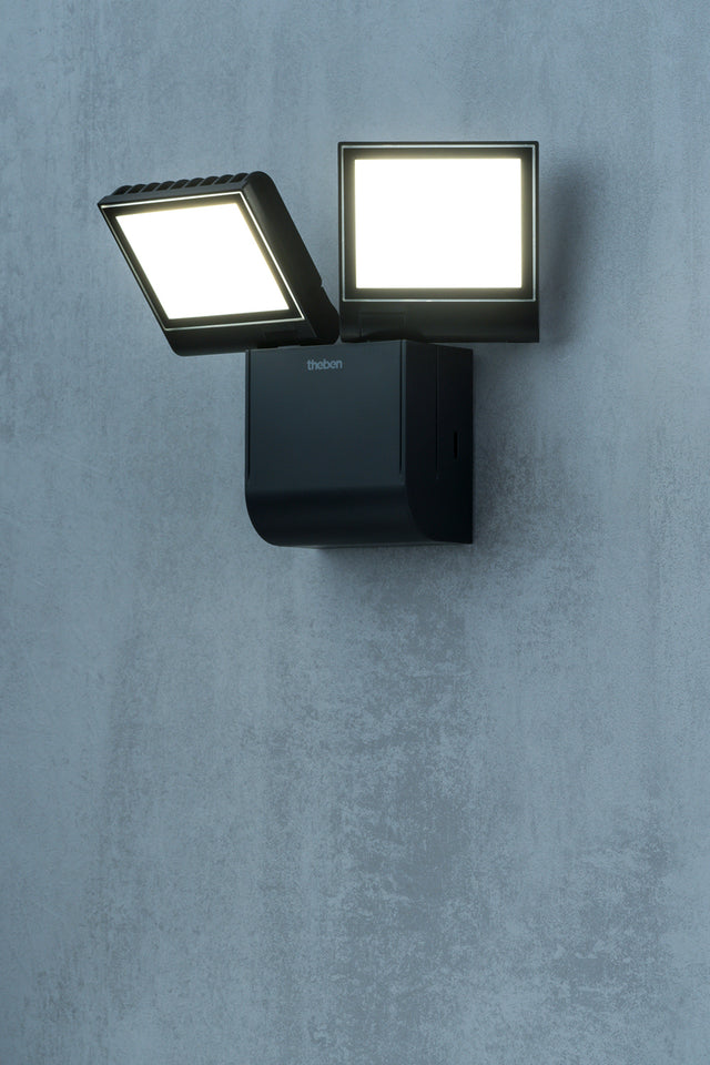 LED-Anbaustrahler 17W                             theLeda 4000K 1800lm sw