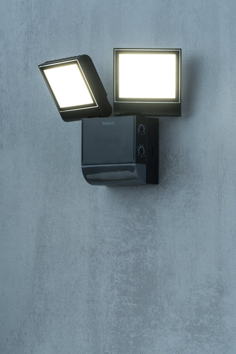 LED-Anbaustrahler 17W                             theLeda 4000K 1800lm sw