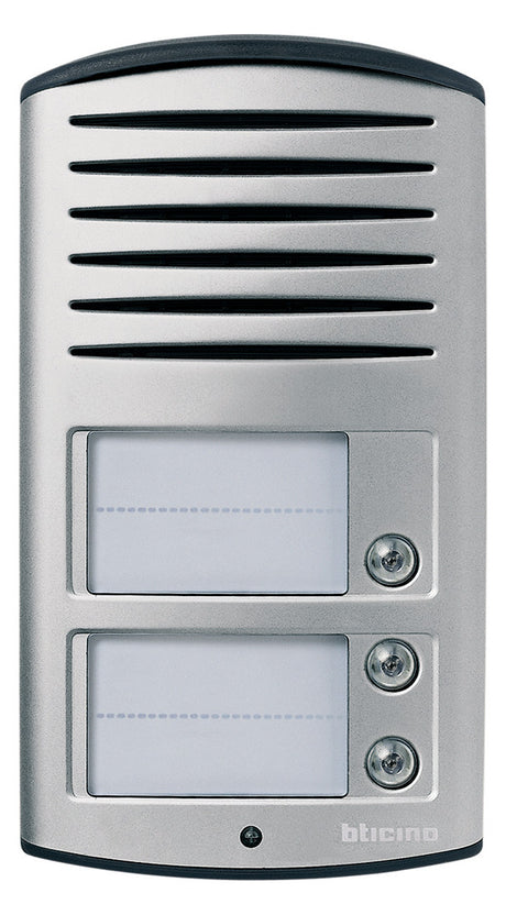 LEGRAND Türstation AP alu 3RT Bus m.Abd Bticino 342931 m.Infoschild 98x176x31mm