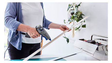 DREMEL Heißklebepistole 18g/min 5s 0,3kg 940-3  12x100mm