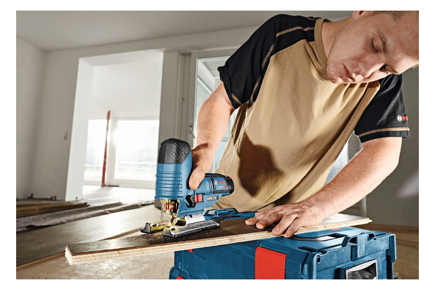 BOSCH-EW Akku-Stichsäge 12V 3Ah 18mm Professional GST 12V-70 1,5kg