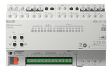 JUNG Schaltaktor KNX C-Last REG 8TE 17f 2590 M1SR 8A 1800W 110-230V Handbedien