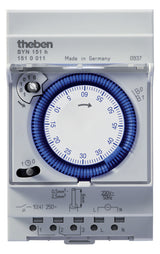 THEBEN Schaltuhr mech 230VAC REG 1kan SYN 151 h Wechs Potfrei.Kont 3TE