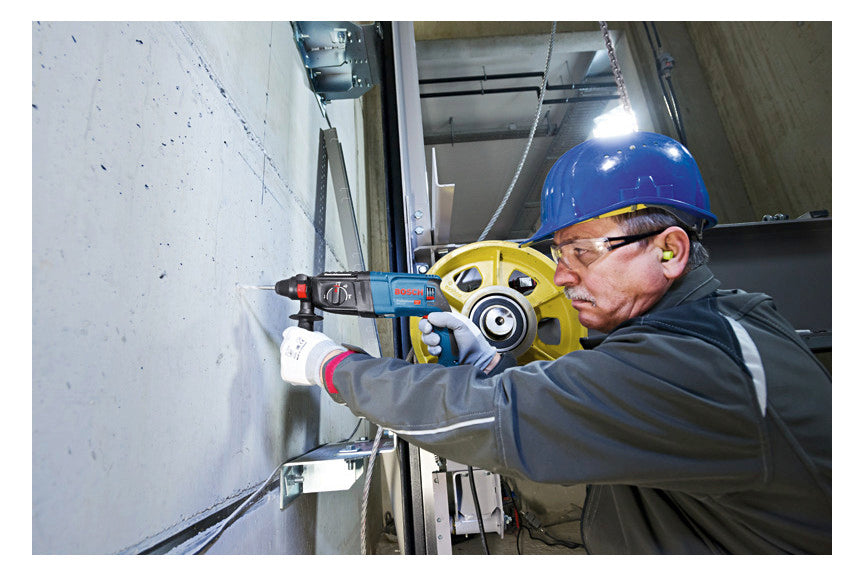 BOSCH-EW Bohrhammer 830W SDSplus 2,7kg Professional GBH 2-26 Beton= 26mm 2,7J