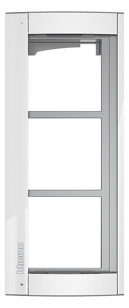 LEGRAND Rahmen-Türstation 3f UP ws Alu Bticino 350232 138x327x15mm
