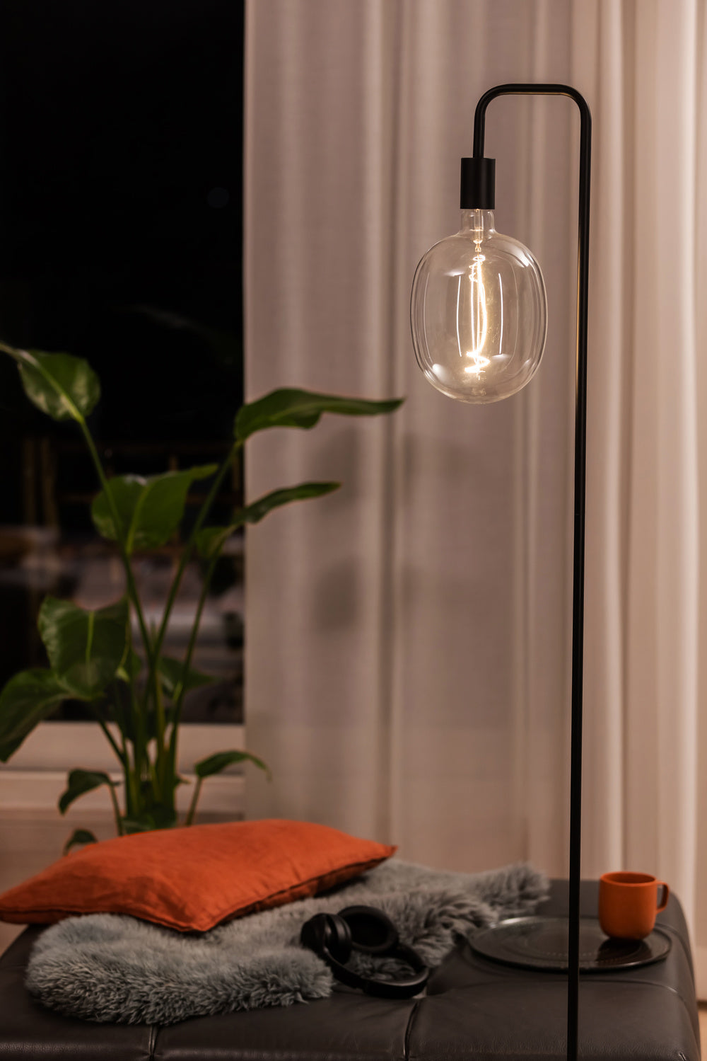 OSRAM LED-Lampe FM E27 4,8W 2700K ws G Vintage 1906 1906 Ballon 30 Fil DIM 4.8W