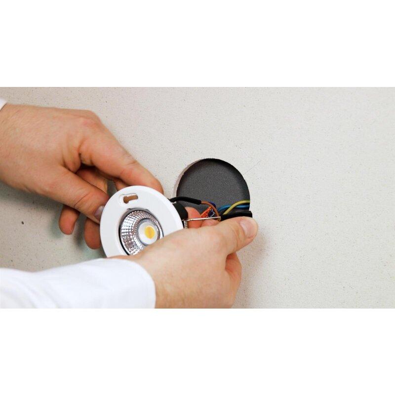 https://desk.syncspider.com/media/3886947/dotlux-led-einbauleuchte-multiscrewplus-6w-3000k-ip65-dimmbar~5.jpg