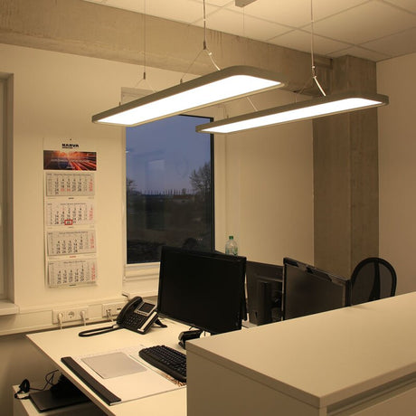 https://desk.syncspider.com/media/3884576/dotlux-led-pendelleuchte-studiofree-60w-4000k-dimmbar-dali~2.jpg