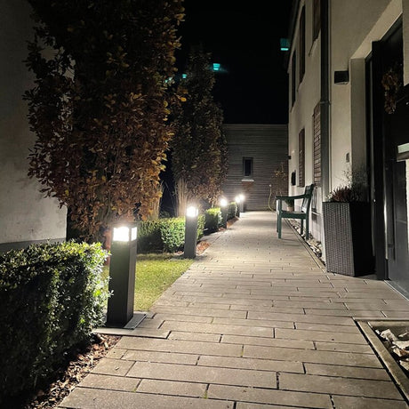 https://desk.syncspider.com/media/5379039/dotlux-led-pollerleuchte-way-100cm-75-15w-4000k~8.jpg