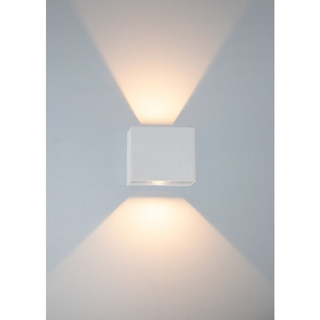 https://desk.syncspider.com/media/3885114/dotlux-led-wandleuchte-beamo-10w-3000k-weiss~7.jpg