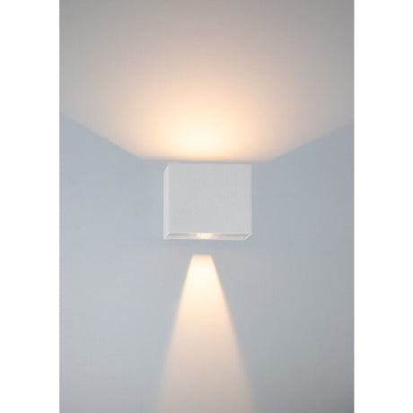 https://desk.syncspider.com/media/3885116/dotlux-led-wandleuchte-beamo-10w-3000k-weiss~9.jpg