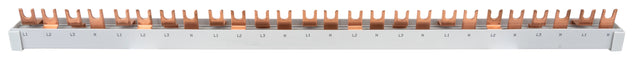Foto: Verschienung 1xFI 4-polig, 2xLS 3+N, 7xLS 1+N, 26 TE, 10 mm²