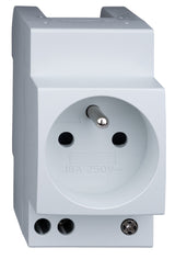 Foto: Reiheneinbau-Steckdose mit Stifterder, 16A, 250V, N - links
