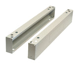 Foto: Sockel Seitenprofilpaar T=1200 H120 für Datenschrank RAL7035
