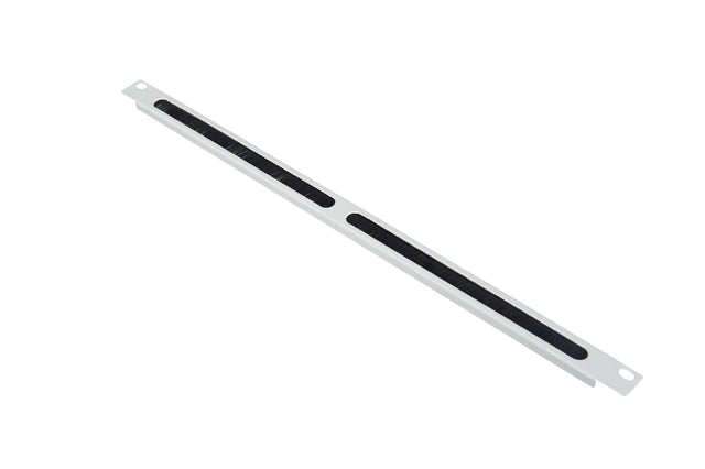 Foto: 19" Bürsteneinführungspanel, 0,5HE, RAL7035