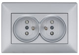 Doppelsteckdose mit Erdungsstift, Schraubklemmen, Silber