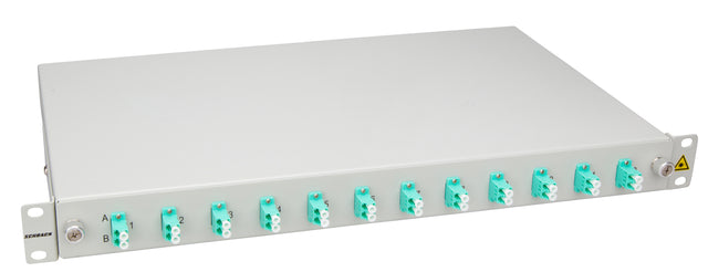 Foto: LWL Spleißbox, 16Fasern, LC 50/125µm OM3, 19", 1HE, Klasse C