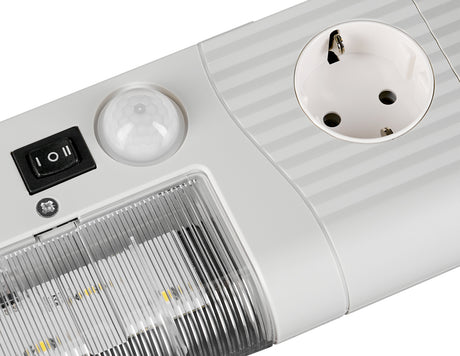 Schrankleuchte IP20 mit Magnetbefestigung + Steckdose, 11W