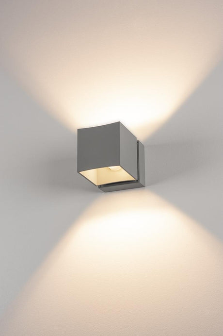 SQUARE TURN, QT14, silbergrau, max. 42W, IP44