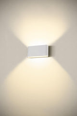 OVAL 18 WL, Wandaufbauleuchte 2700/3000K, 10W, weiß