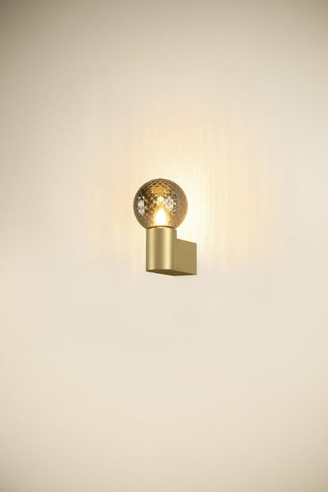 VARYT wall-mounted light rund 1x max. 6W E14 messing