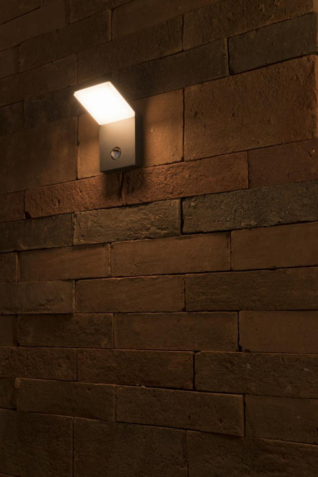 ORDI LED Wandleuchte, 3000K, anthrazit, mit Sensor