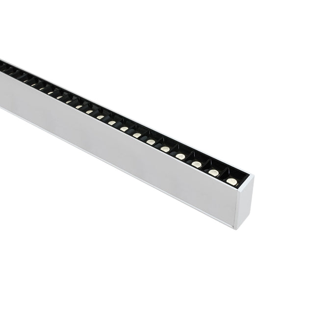 38150B/W/C WEISS 48x SPOTS UGR17 40W CW 1300mm 34° 230V