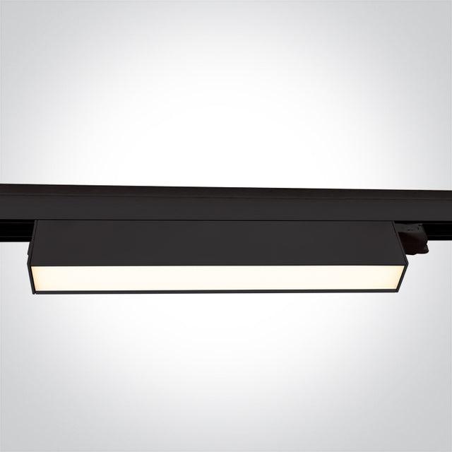 65028AT/B/V SCHWARZ 24W CCTV LINEAR TRACK LIGHT 230V IP20