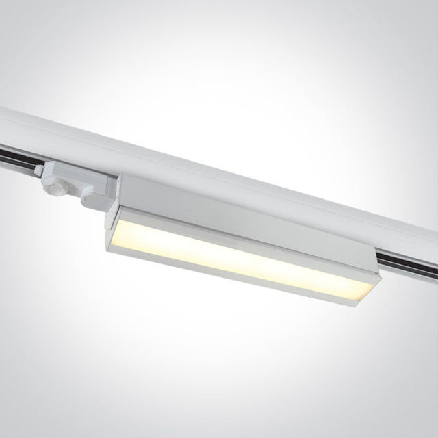 65026T/W/V WEISS 40W CCTV TRACK LIGHT ADJUSTABLE 230V
