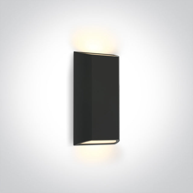67512/AN/V ANTHRACITE WALL LIGHT 8W CCTV IP65 230V
