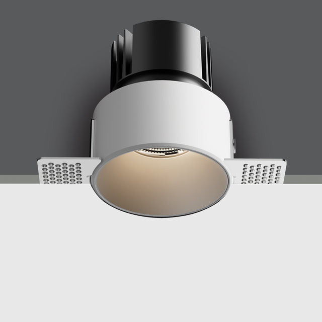 10107BT/W/V WEISS COB 6,5W CCTV 700mA IP54 TRIMLESS