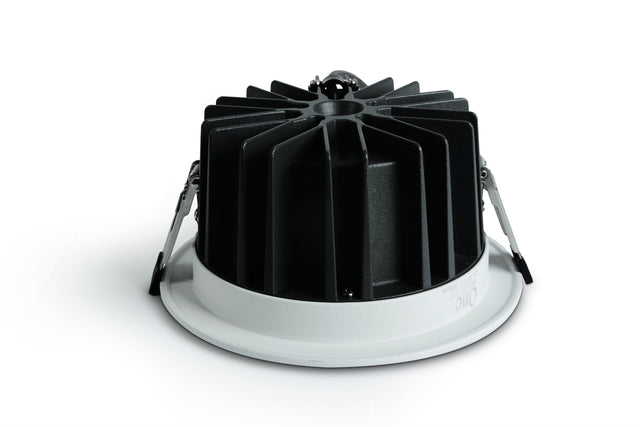 10110CA/W/V WEISS 10W CCTV IP20 60° 230V