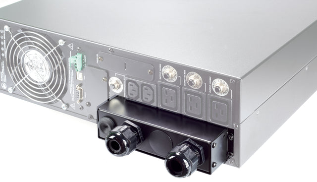 Foto: Anschlusskit für externen Bypass USV GENIO Dual Power 4-6kVA